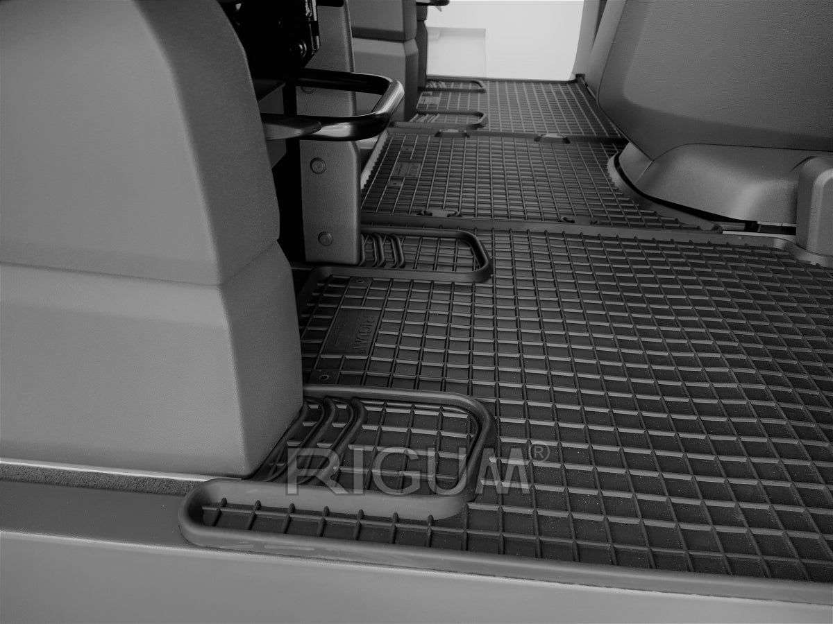 Automatten voor 2e zitrij Volkswagen T7 Multivan (vanaf 2022) - 3-delig - Rubber