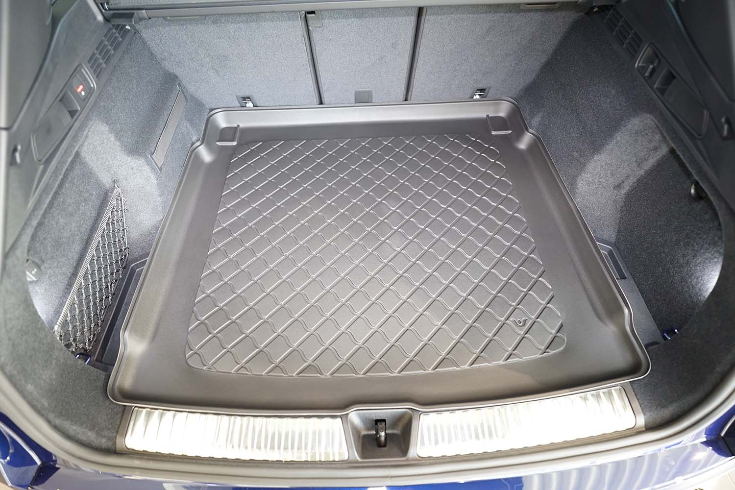 Guardliner kofferbakmat voor Audi Q5 (GU) (vanaf 2024-), met verstelbare achterbank - TPE-Rubber