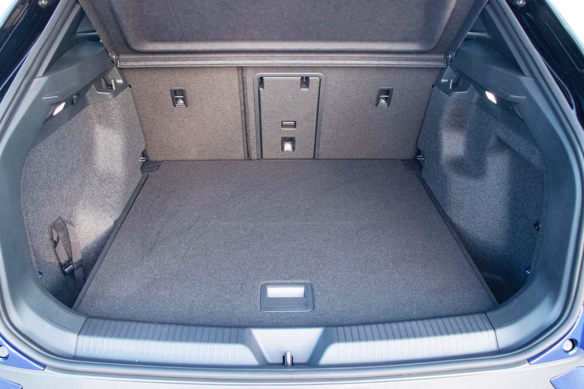 Guardliner kofferbakmat voor Volkswagen ID.4 en ID.5, Cupra Tavascan (vanaf 2020-), hoge laadvloer - TPE-Rubber