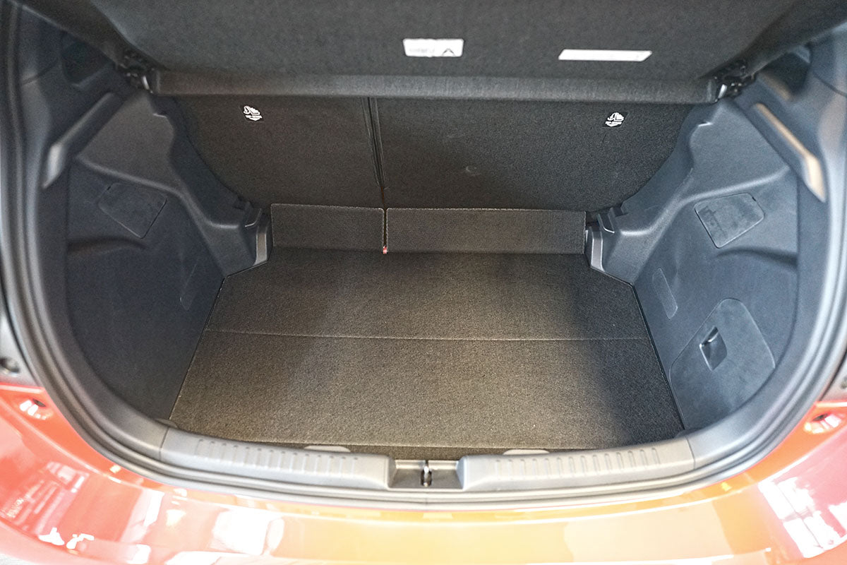 Guardliner kofferbakmat voor Toyota Yaris (XP210) (ook hybride), Mazda 2 Hybrid (vanaf 2020), lage laadvloer - TPE-Rubber