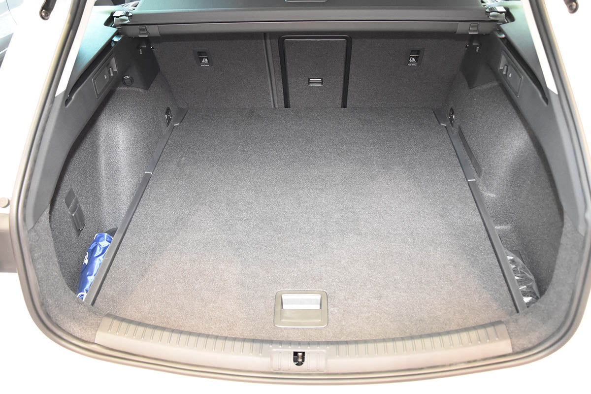 Guardliner kofferbakmat voor Seat / Cupra Leon (KL) Sportstourer (ook PHEV en MHEV) (vanaf 03.2020) - TPE-Rubber