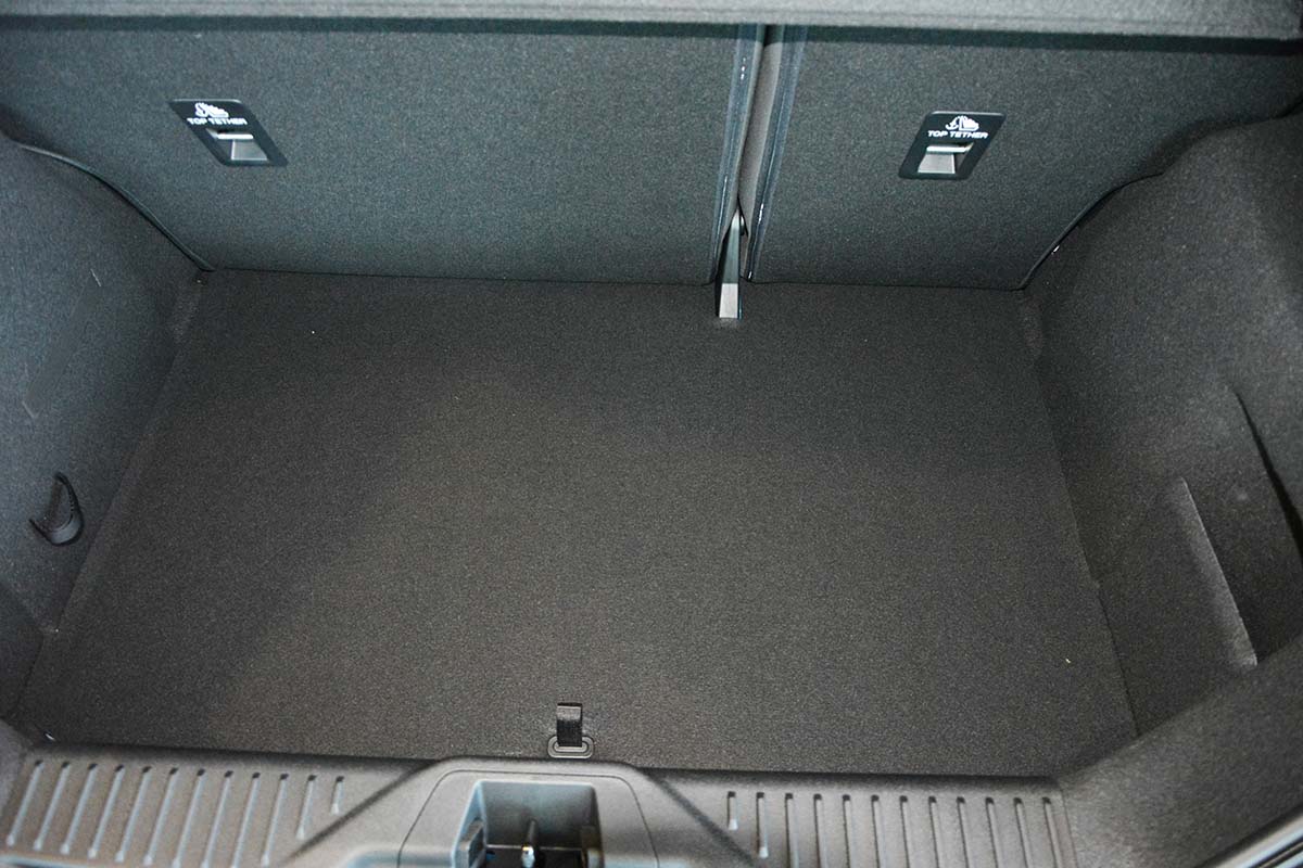 Guardliner kofferbakmat voor Ford Fiesta MK7 (07.2017-2024), lage laadvloer - TPE-Rubber