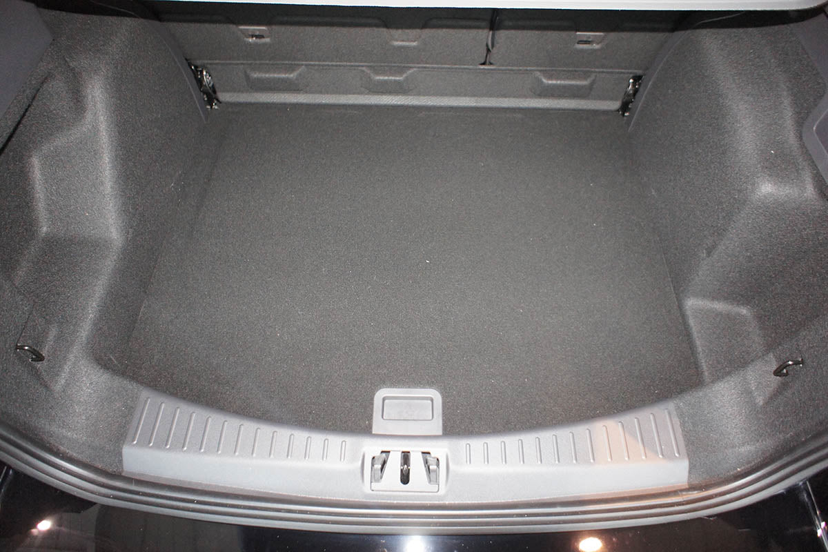 Guardliner kofferbakmat voor Ford Kuga 2 (02.2013-03.2020) - TPE-Rubber