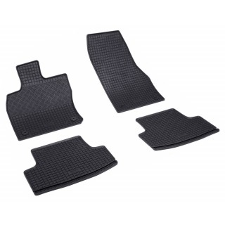 Rubber automatten voor Audi Q2 (GA) (2016-heden), Cupra Ateca (2018-heden), SEAT Ateca (KH7) (2016-heden), Skoda Karoq (NU7) (2017-heden), VW T-Roc (A11/D11) (2017-2025) 